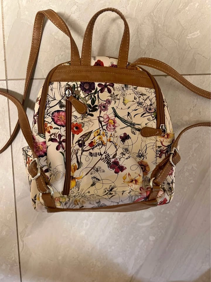 MultiSac Adele Backpack – Cream Vienna Floral / Hazelnut Trim