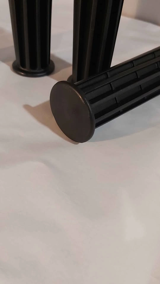 Furniture legs qty 4 - photo 2