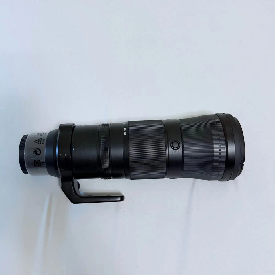 Nikon Nikkor Z 180-600mm f/5.6-6.3 VR Lens - photo 3