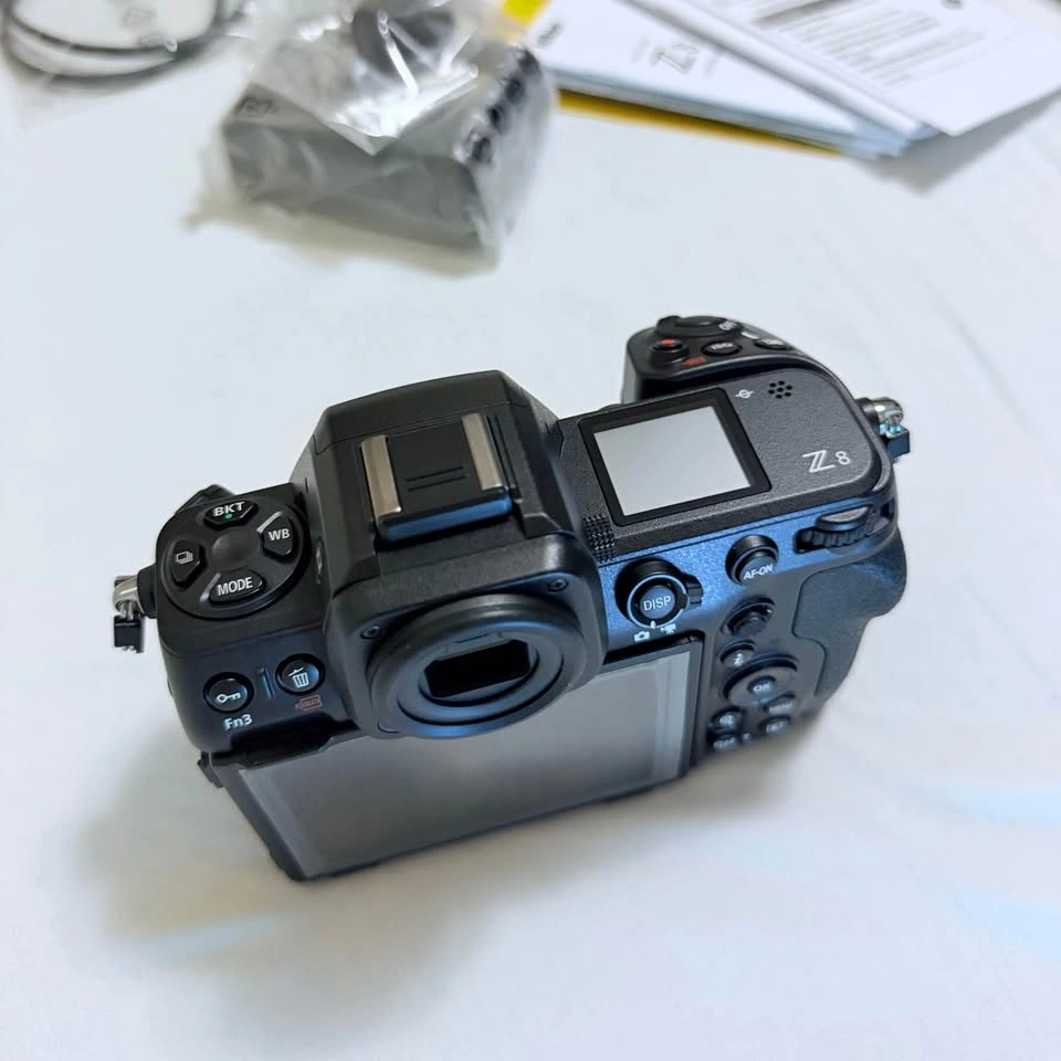Nikon Z8 Mirrorless Digital Camera Body - photo 5
