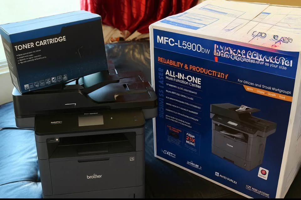 Brother MFC-L5900DW All-in-One Laser Printer + 2 Toners - photo 2