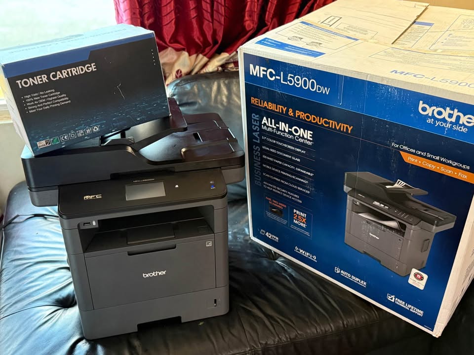 Brother MFC-L5900DW All-in-One Laser Printer + 2 Toners - photo 3