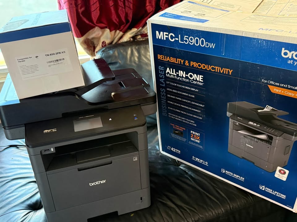 Brother MFC-L5900DW All-in-One Laser Printer + 2 Toners - photo 4
