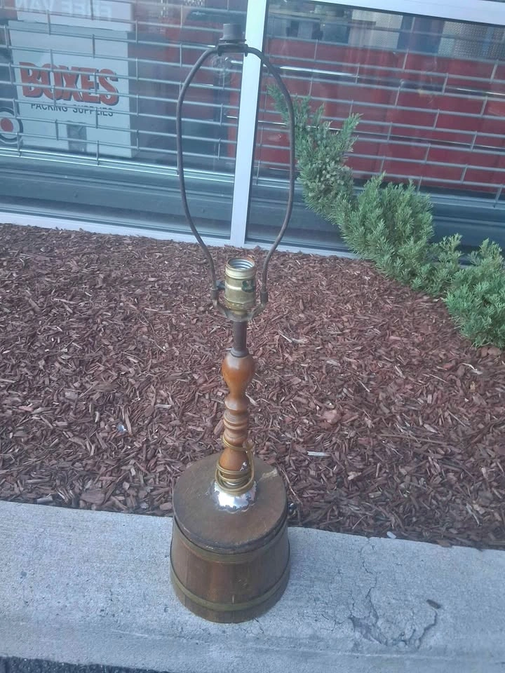 Vintage Wooden Barrel Table Lamp