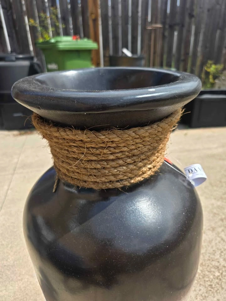Large Black and White Floor Vase with Rope Detail - photo 2