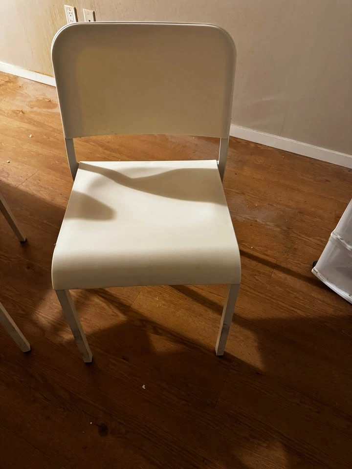 Pair of White Dining Chairs - photo 2