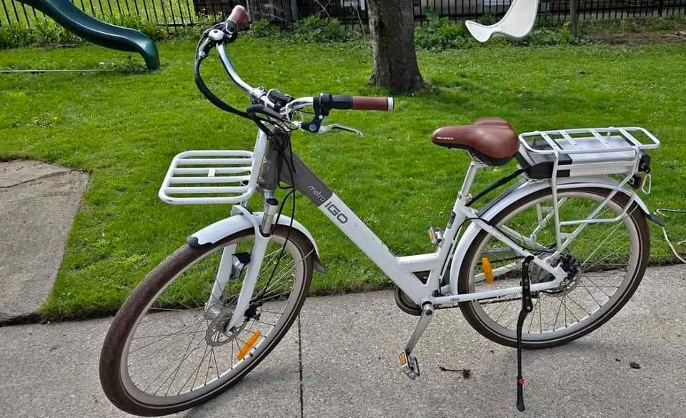 IGO Metro CX City Step Through Electric Bike - photo 2