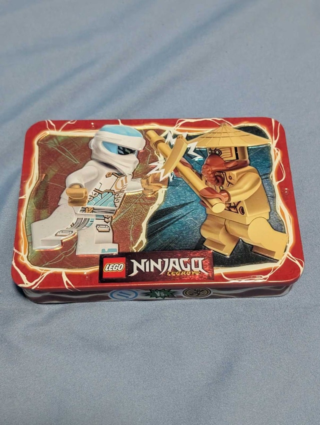LEGO Ninjago Legacy Tin