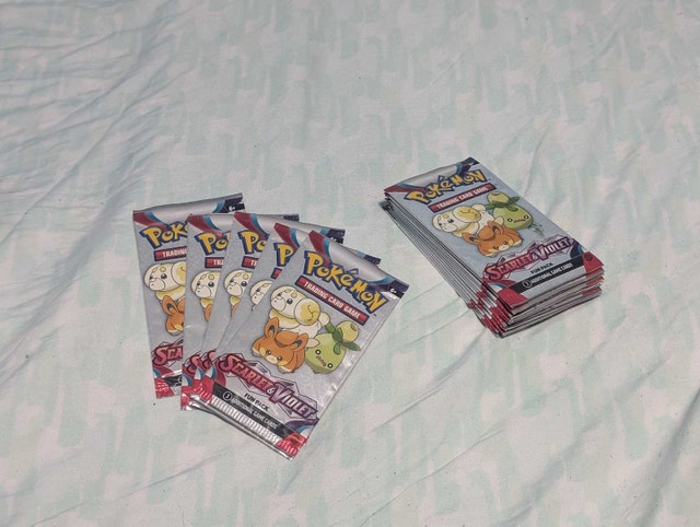 Pokémon Scarlet & Violet Fun Packs