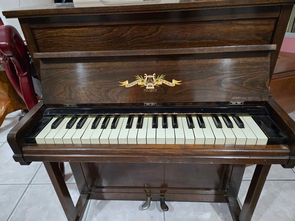 Rare vintage Kawai Princess piano - photo 2
