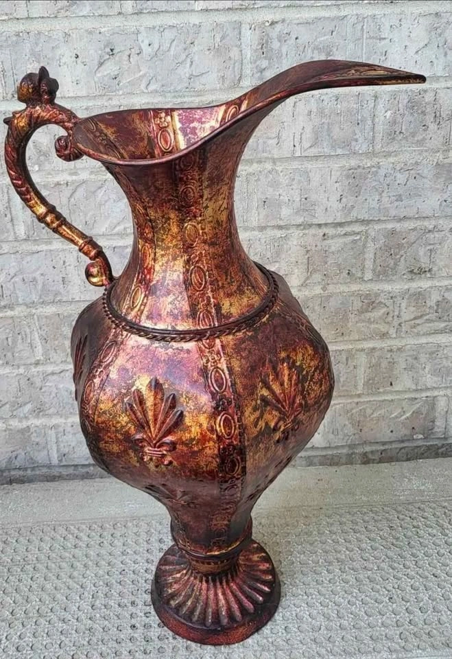 RARE Indo-Persian copper pitcher - photo 2