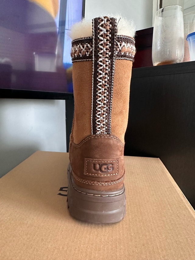 UGG Kids' Classic Short Trailgazer Boots - photo 4