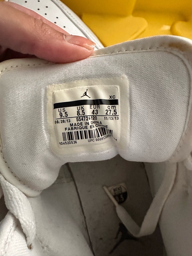 Nike Air Jordan 1 Mid - photo 4