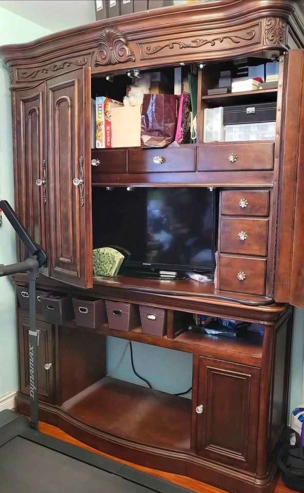 Rare solid wood carved base and hutch - photo 2