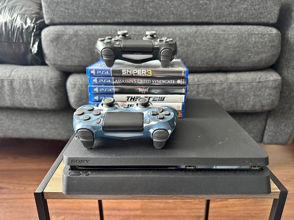 Sony PlayStation 4 Slim Bundle with 2 Controllers and 5 Games
