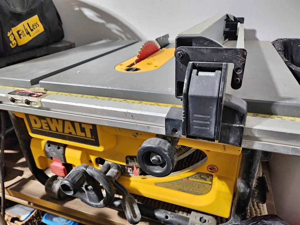 Dewalt table saw