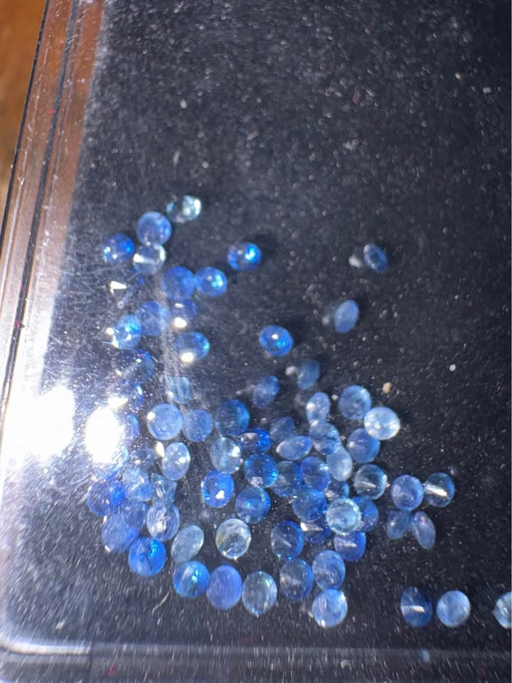 2.5CT Total Weight 1.8MM Blue Sapphires - photo 2