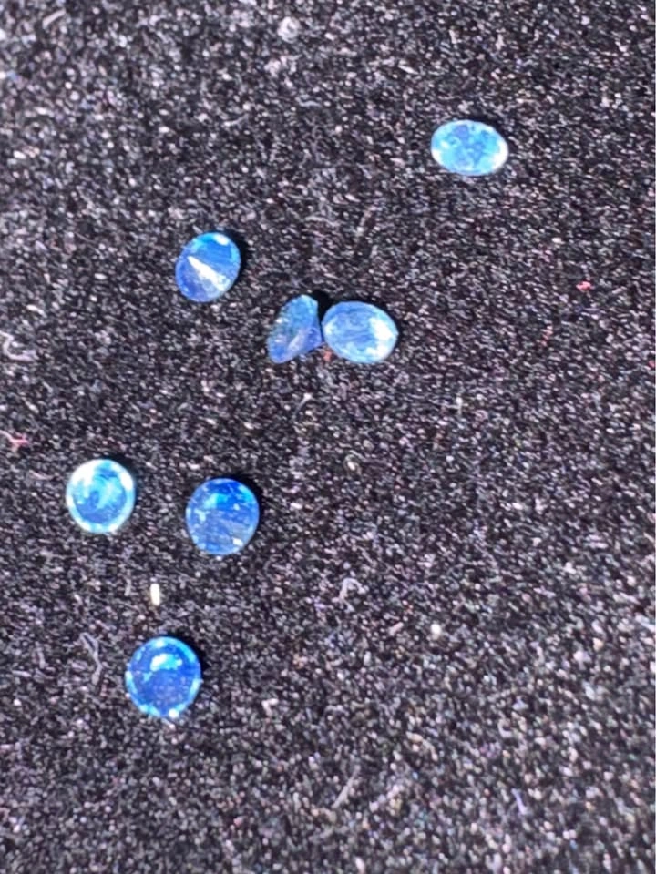2.5CT Total Weight 1.8MM Blue Sapphires - photo 4