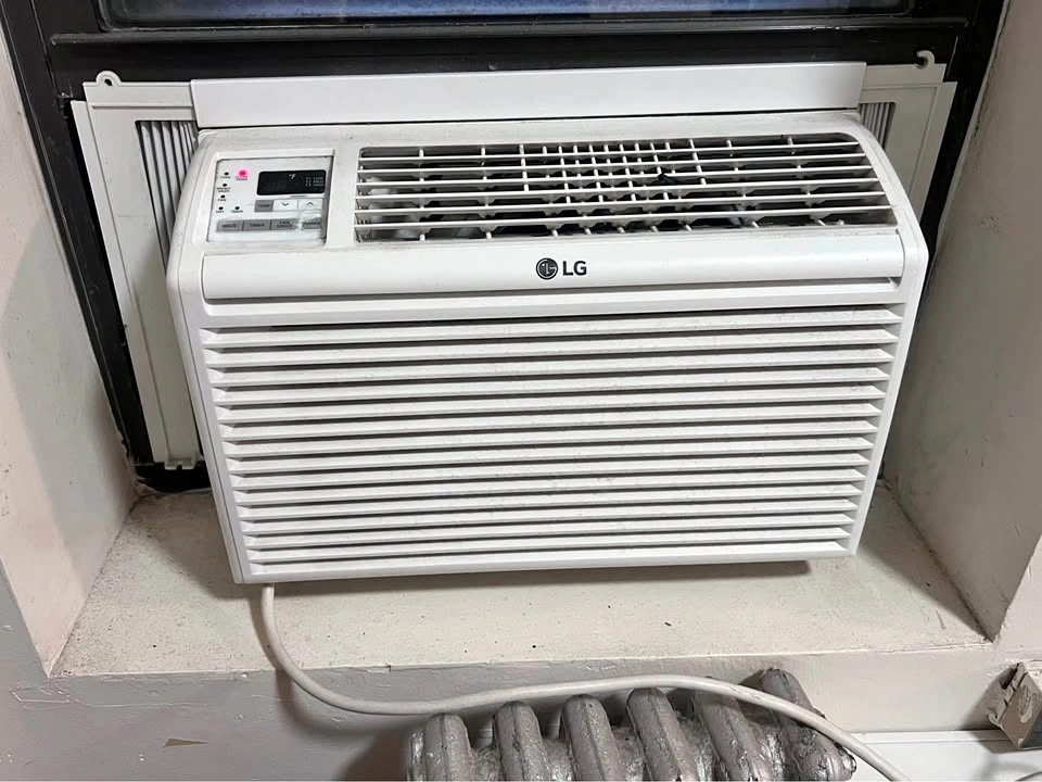LG LW6017R Window Air Conditioner