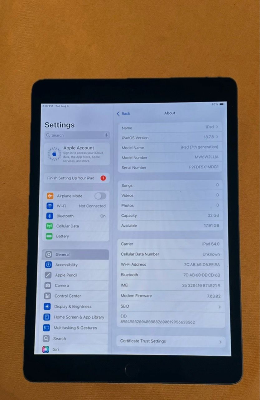 iPad 7 32gb WiFi + Cellular $140 or best offer - photo 2