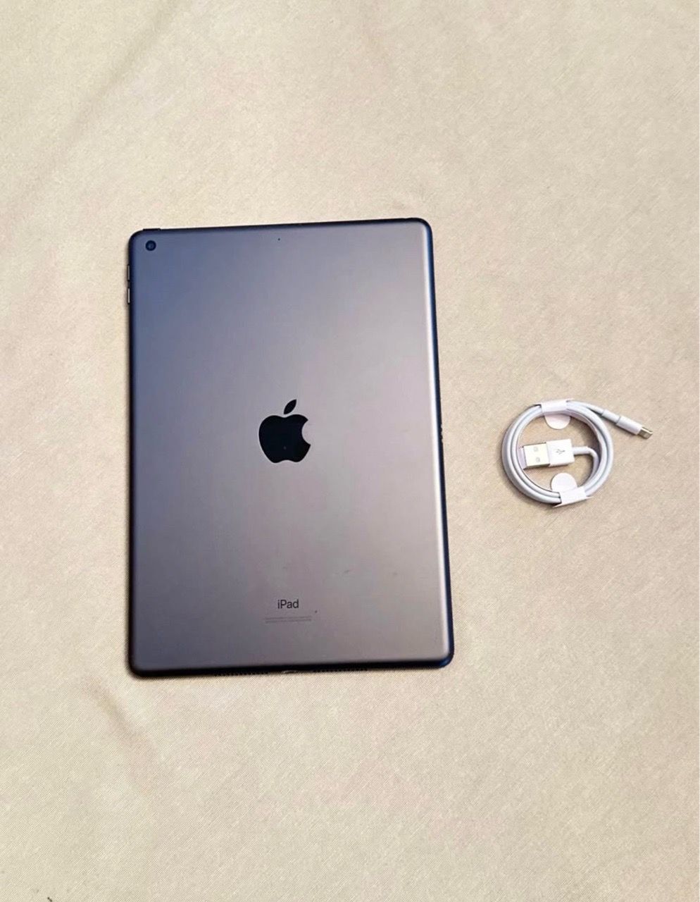 iPad 7 32gb WiFi + Cellular $140 or best offer - photo 3