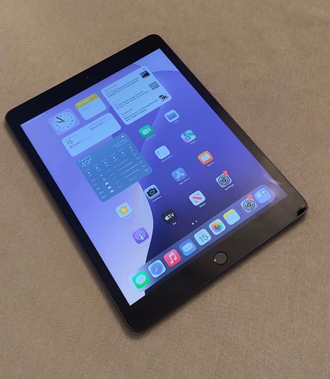 iPad 7 32gb WiFi + Cellular $140 or best offer - photo 4