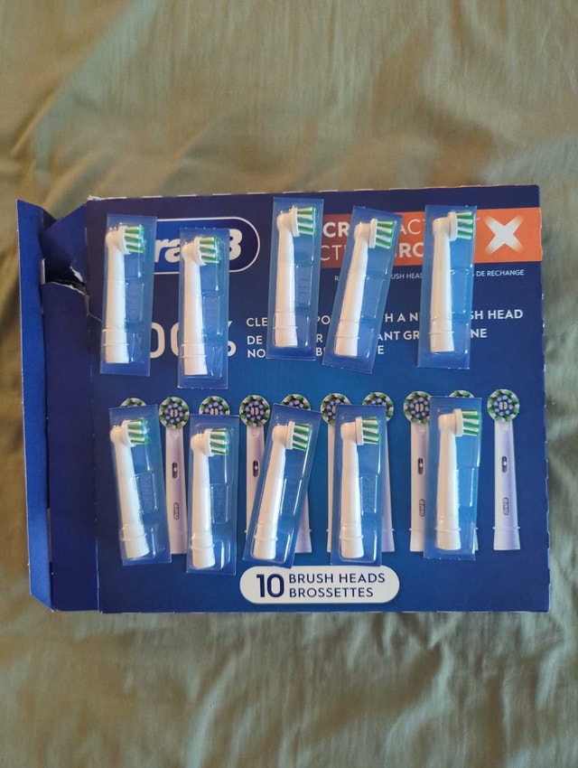 Oral-B CrossAction Brush Heads, 10x, New, Open Box