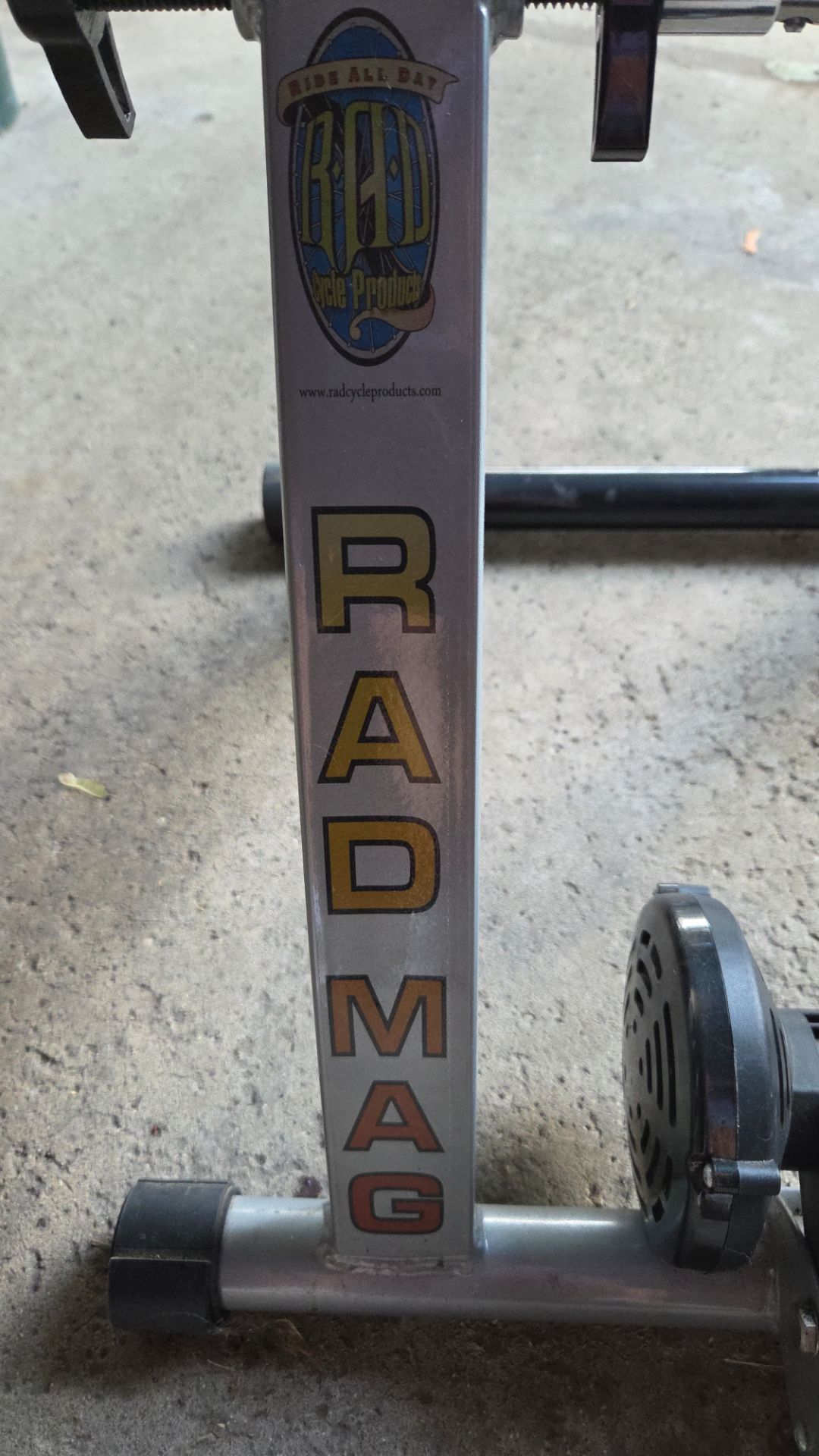 Rad Mag Bike Trainer - photo 2