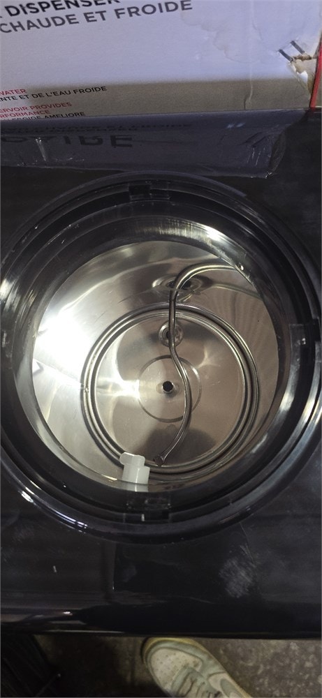Frigidaire EFWC498 Top Loading Hot & Cold Water Dispenser - photo 5