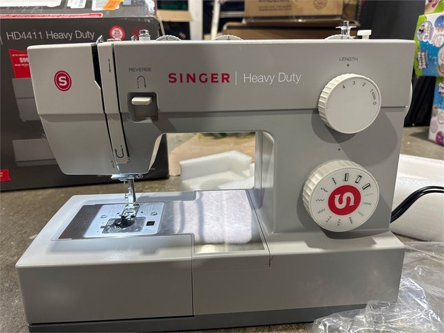 SINGER Heavy Duty 4411 (Grey) High Speed Sewing Machine - photo 5