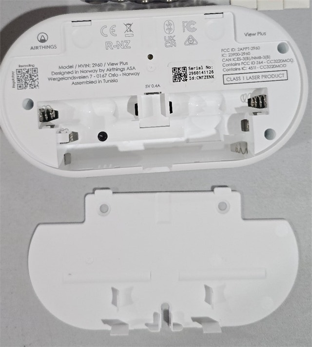 Airthings 2960 View Plus - Radon & Air Quality Monitor - photo 5