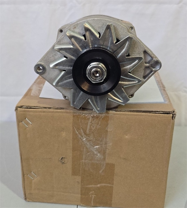 New 105Amp 1-Wire 10SI Self-Exciting High Output Alternator - photo 3