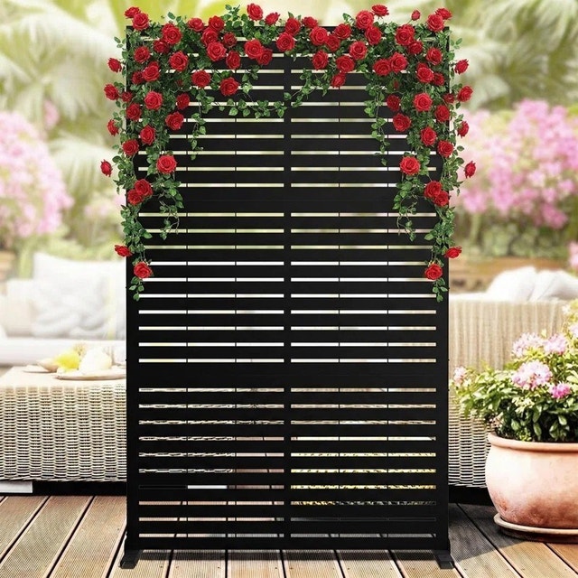 Metal Outdoor Privacy Screen, 78" h 48" w Freestanding Rustproof