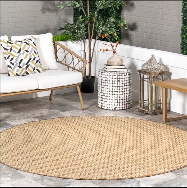 8' round, Malaya Herringbone Power Loom Indoor/Outdoor Rug