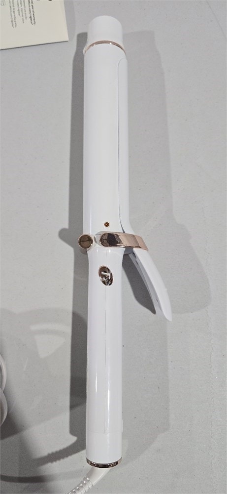T3 SinglePass Curl X Extra-Long Barrel Curling Iron with 9 Heat - photo 4