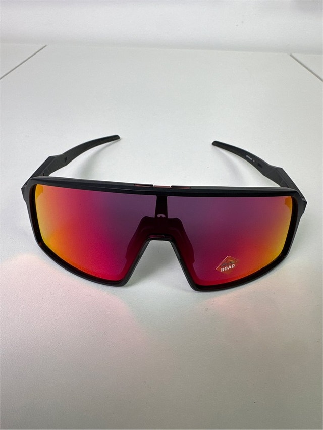 Oakley Sutro Sunglasses NEW IN BOX - photo 3