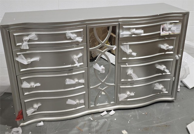 Classic Furniture Reflections Gray 8-Drawer 68 in. Wood Dresser - photo 5