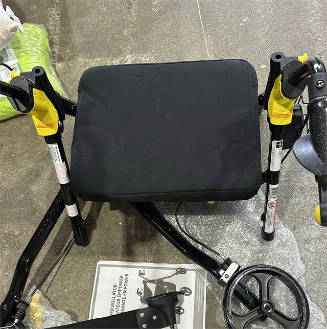 Medline Premium Empower Folding Mobility Rollator Walker - photo 5
