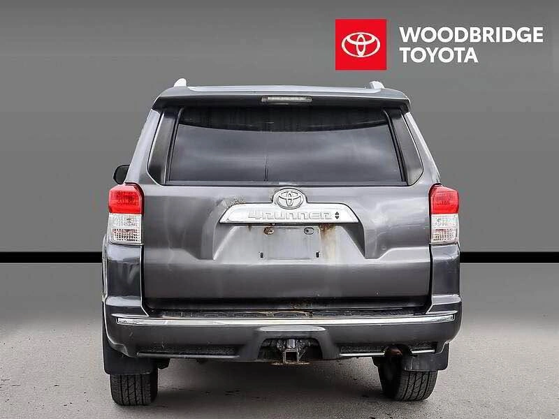 2011 Toyota 4Runner - photo 4
