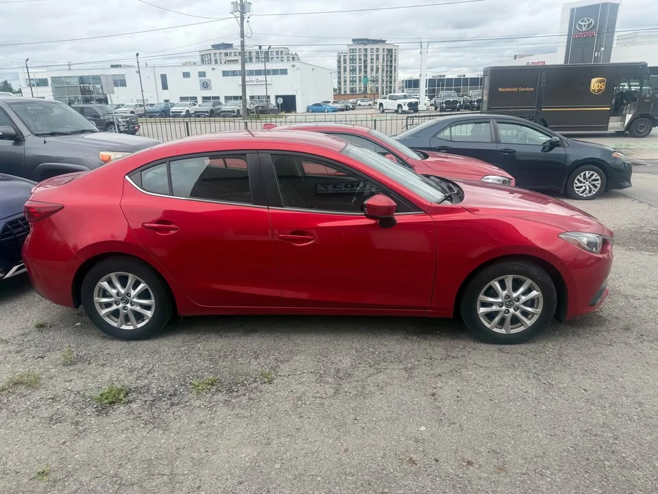 2015 Mazda MAZDA3 - photo 3
