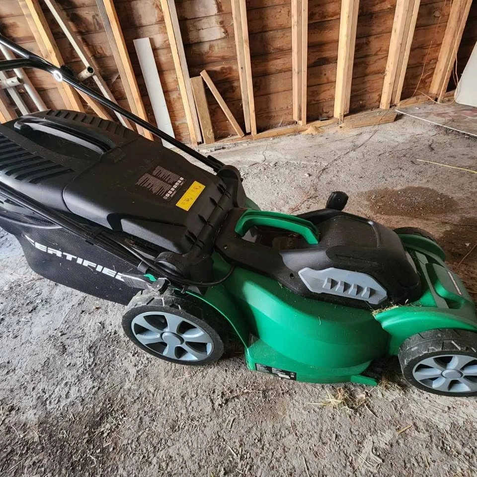 12A 16-inch Electric Lawn Mower with collection bag - photo 2