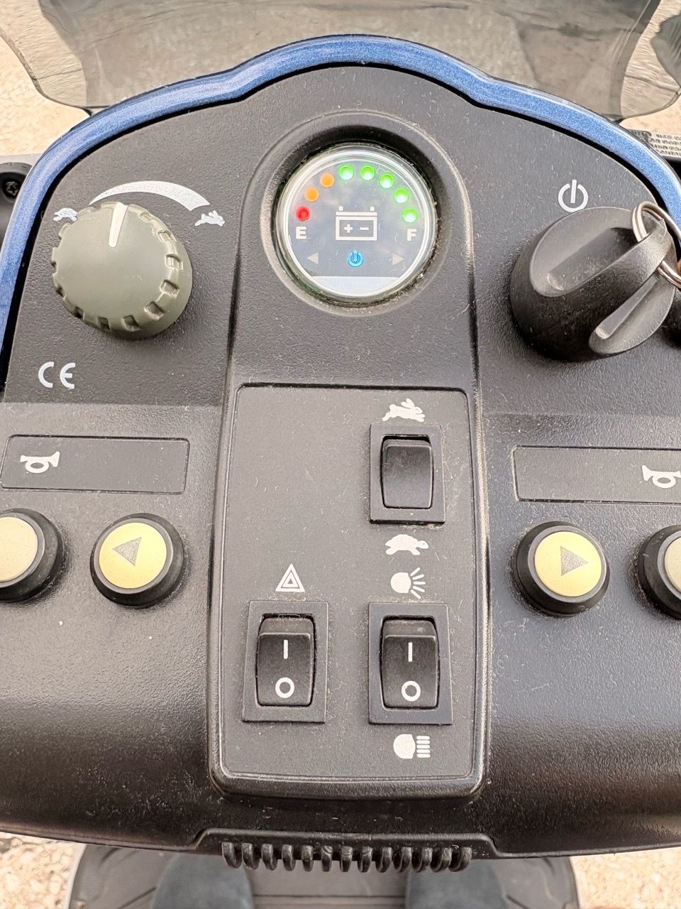 Pride Mobility Pursuit XL heavy duty - photo 2