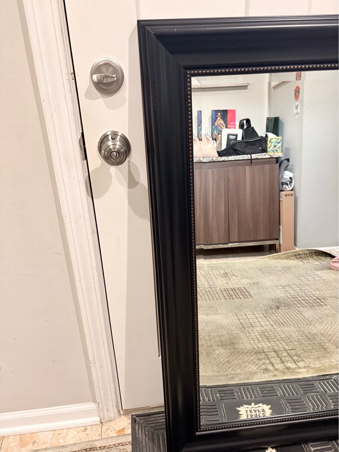Large mirror 3.5 feet by 2.5 feet - photo 2