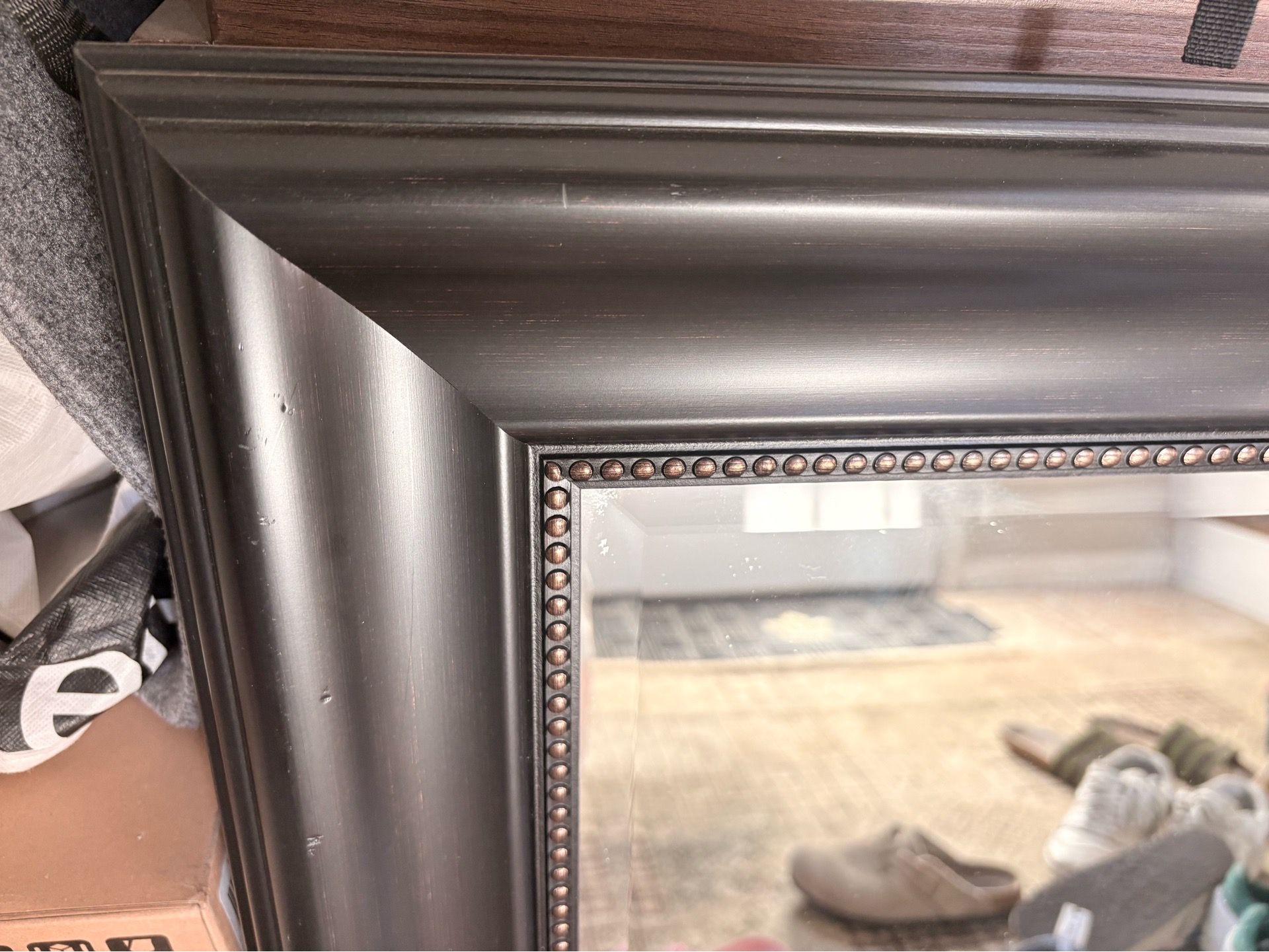 Large mirror 3.5 feet by 2.5 feet - photo 4
