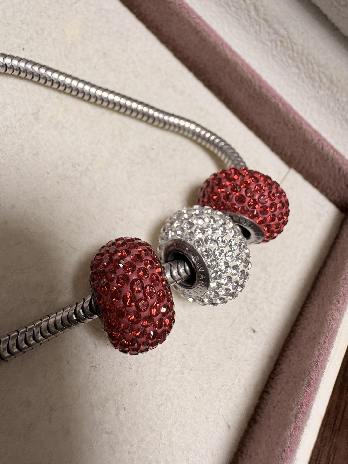 3 Swarovski Crystal Charms - photo 4