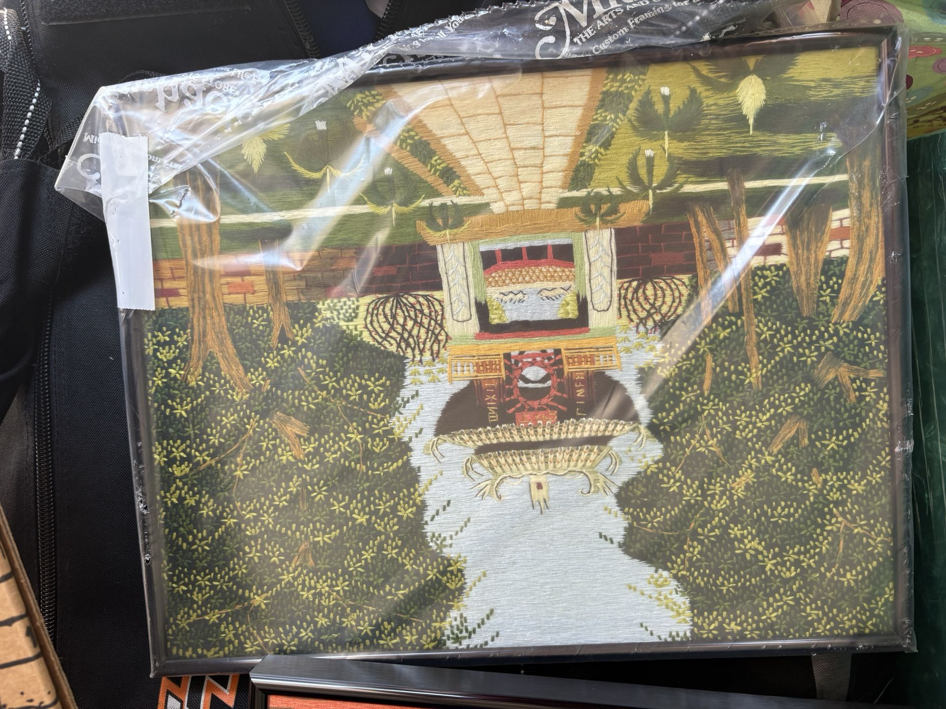 Oriental Silk String Framed Pictures - photo 4
