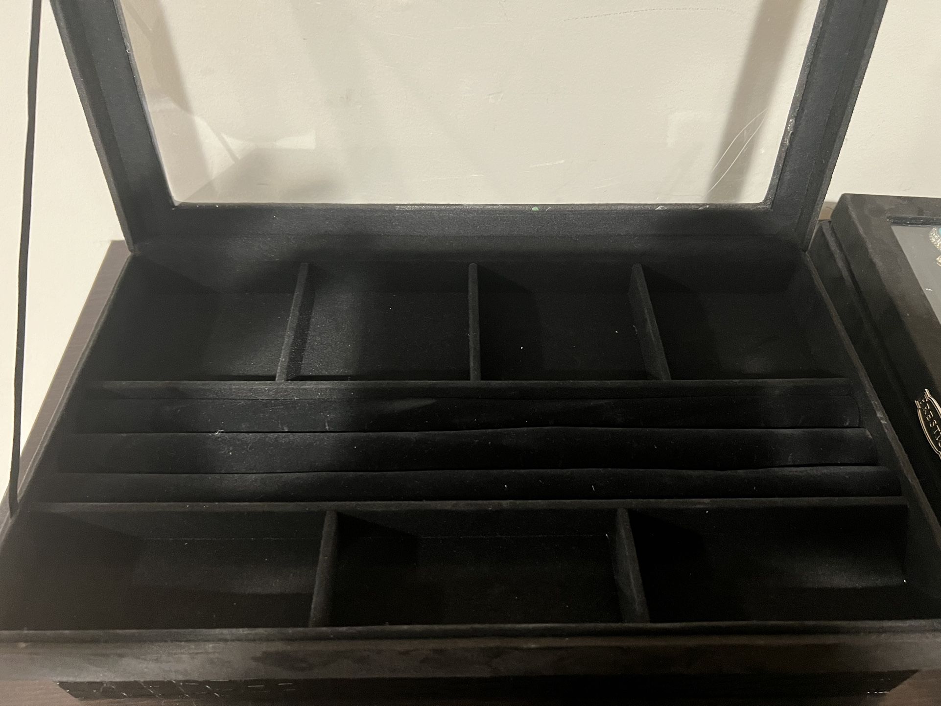 4 Rectangular Jewelry Box And Others Small Boxes - photo 5