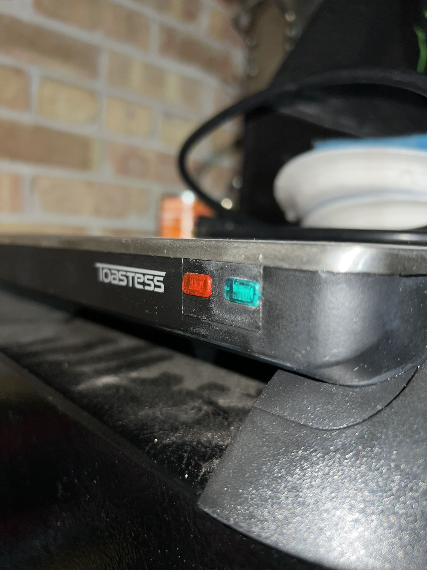 Toastess Portable Table Grill Flattop - photo 2