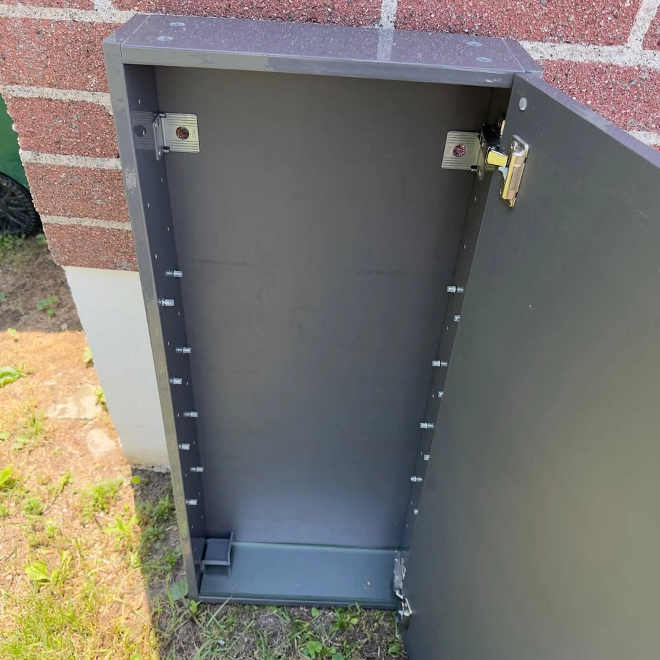 IKEA GODMORGON Bathroom Wall Cabinet with 1 Door - Grey - photo 3