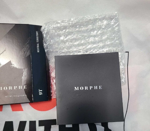 Morphe 9T Neutral Territory Eyeshadow Palette - photo 4